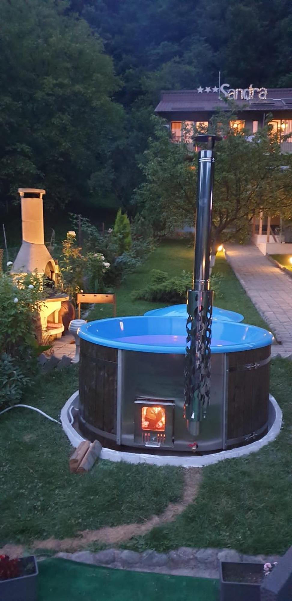 Cazare Casa Sandra Băile Herculane エクステリア 写真